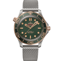 Green dial watch on Titanium - Bronze gold case with Titanium bracelet - Seamaster Diver 300M 42 mm, titanium - Bronze gold on titanium - 21090422010001